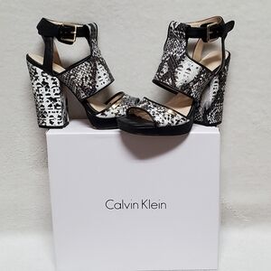 CALVIN Klein Vallin Black White Snakeskin Laser Strap Platform Block Heel Sandal